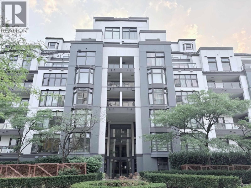 2468 BROADWAY Vancouver British Columbia, V5M 4V1 - 2 Bedrooms Condo For Sale