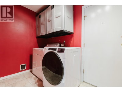 4725 CEDAR TREE Lane | Delta British Columbia | Slide Image Seventeen