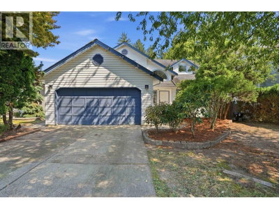 11932 237A Street | Maple Ridge British Columbia | Slide Image One