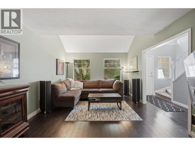 11932 237A Street | Maple Ridge British Columbia | Slide Image Six