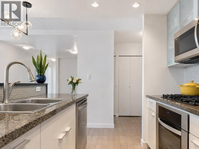 980 COOPERAGE Way | Vancouver British Columbia | Slide Image Thirteen