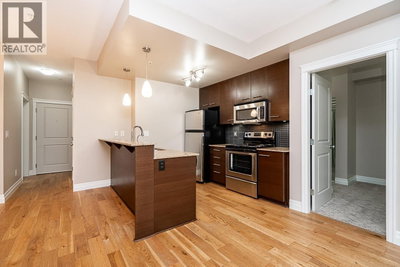 2343 ATKINS Avenue | Port Coquitlam British Columbia | Slide Image Thirteen