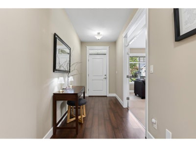 45868 FOXRIDGE Crescent | Chilliwack British Columbia | Slide Image Ten