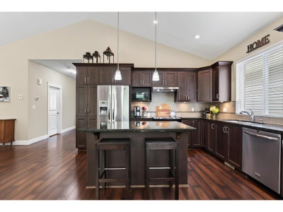 45868 FOXRIDGE Crescent | Chilliwack British Columbia | Slide Image Thirteen