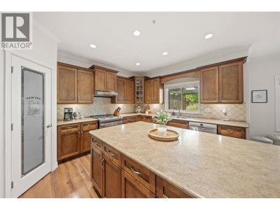 13175 239B Street | Maple Ridge British Columbia | Slide Image Nine