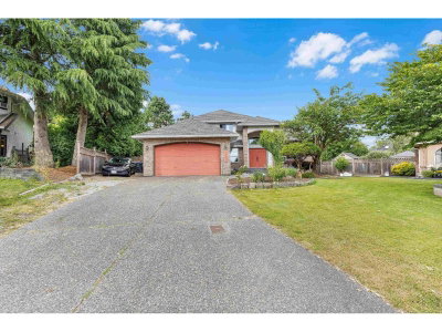 14247 86 Avenue | Surrey British Columbia | Slide Image Three
