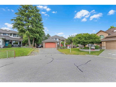 14247 86 Avenue | Surrey British Columbia | Slide Image Four