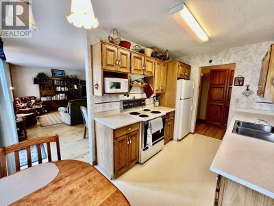 5790 TIMOTHY LAKE Road | Lac La Hache British Columbia | Slide Image Twenty-eight