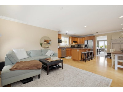 46193 STONEVIEW Drive | Chilliwack British Columbia | Slide Image Thirteen