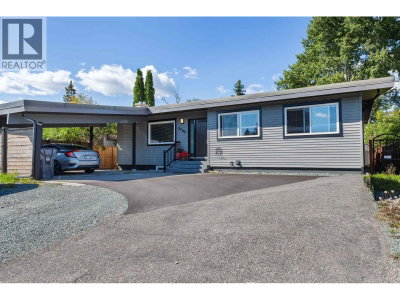 2760 HAMMOND Avenue | Prince George British Columbia | Slide Image Three