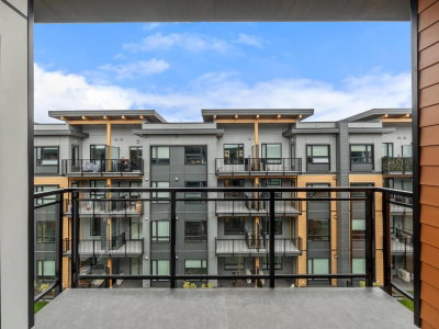 20926 83 Avenue | Langley British Columbia | Slide Image Nineteen