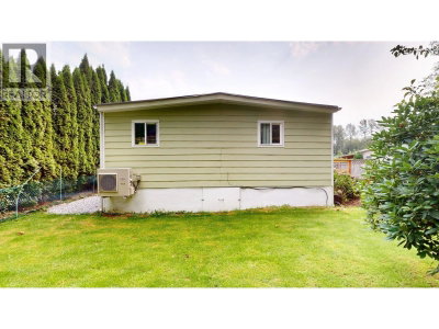 39884 GOVERNMENT Road | Squamish British Columbia | Slide Image Twenty-eight