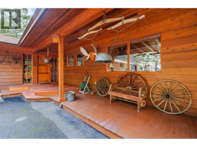 6342 NORTHSHORE Drive | Horse Lake British Columbia | Slide Image Ten