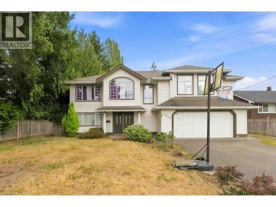 11936 236 Street | Maple Ridge British Columbia | Slide Image One