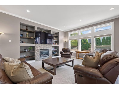 19160 69 Avenue | Surrey British Columbia | Slide Image Eight