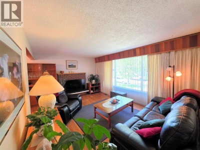 2697 ABBOTT Crescent | Prince George British Columbia | Slide Image Eight