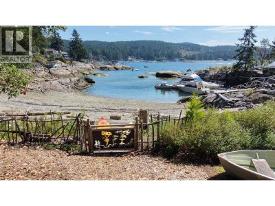 9219 HYDAWAY Road | Halfmoon Bay British Columbia | Slide Image Two