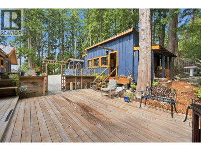 9219 HYDAWAY Road | Halfmoon Bay British Columbia | Slide Image Twenty-eight