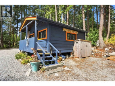 9219 HYDAWAY Road | Halfmoon Bay British Columbia | Slide Image Thirty