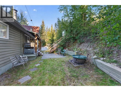 52200 LLOYD Drive | Cluculz Lake British Columbia | Slide Image Seventeen