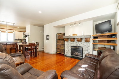26865 25A Avenue | Langley British Columbia | Slide Image Ten