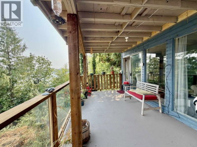 784 MARINE Drive | Gibsons British Columbia | Slide Image Eleven