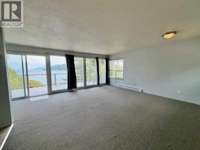 784 MARINE Drive | Gibsons British Columbia | Slide Image Sixteen