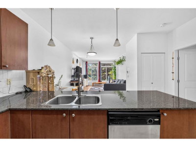 15380 102A Avenue | Surrey British Columbia | Slide Image Nine