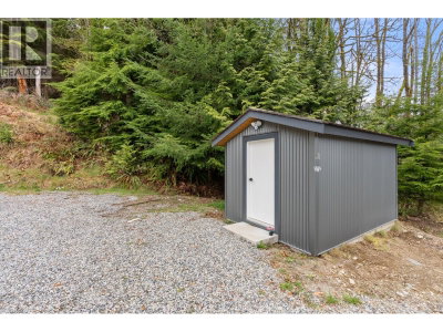 103 WITHERBY Road | Gibsons British Columbia | Slide Image Thirty-eight