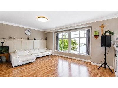 5648 PROMONTORY Road | Chilliwack British Columbia | Slide Image Two