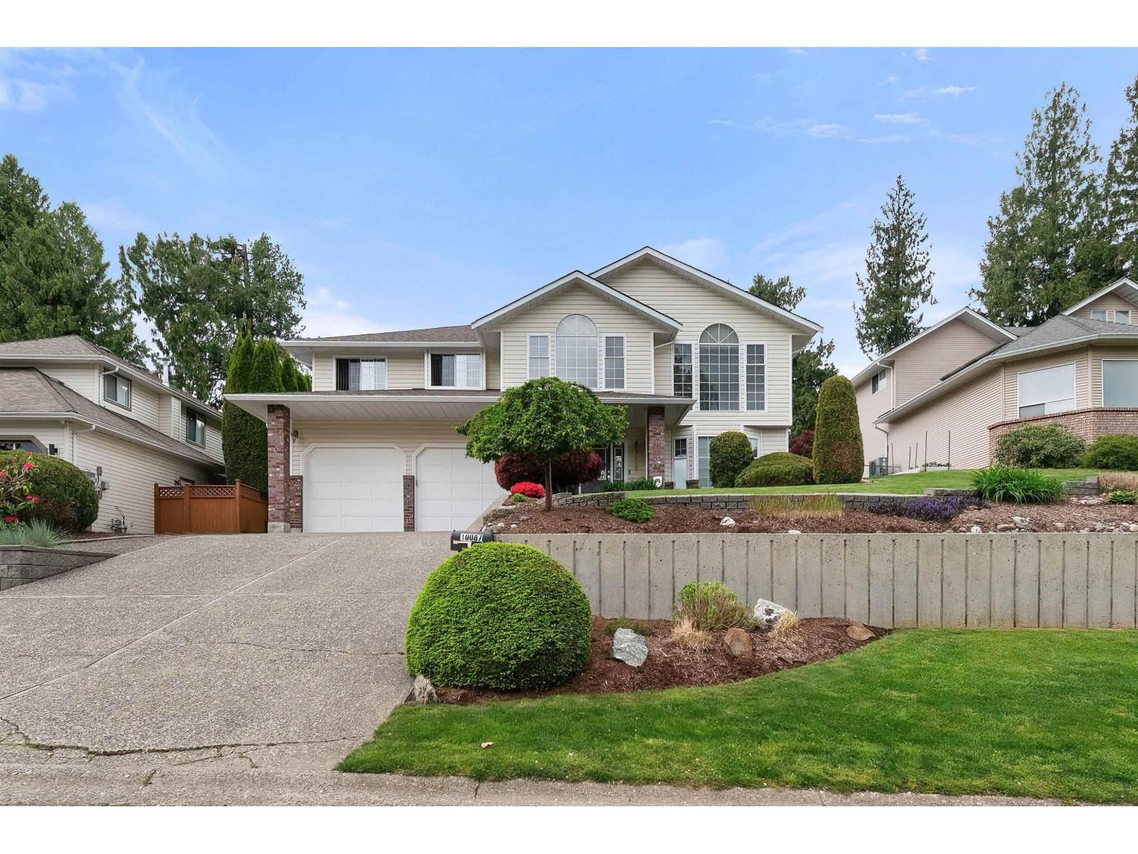 10087 IMPERIAL Street, Chilliwack, British Columbia V2P 7N8