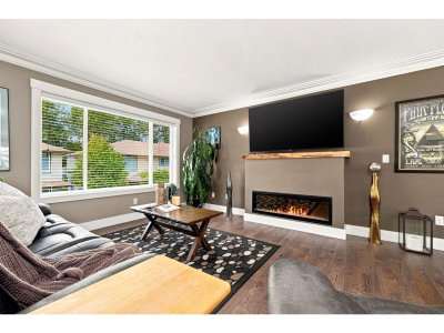 34250 HAZELWOOD Avenue | Abbotsford British Columbia | Slide Image Ten