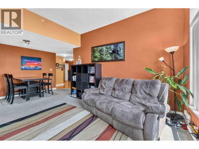 2551 PARKVIEW Lane | Port Coquitlam British Columbia | Slide Image Six