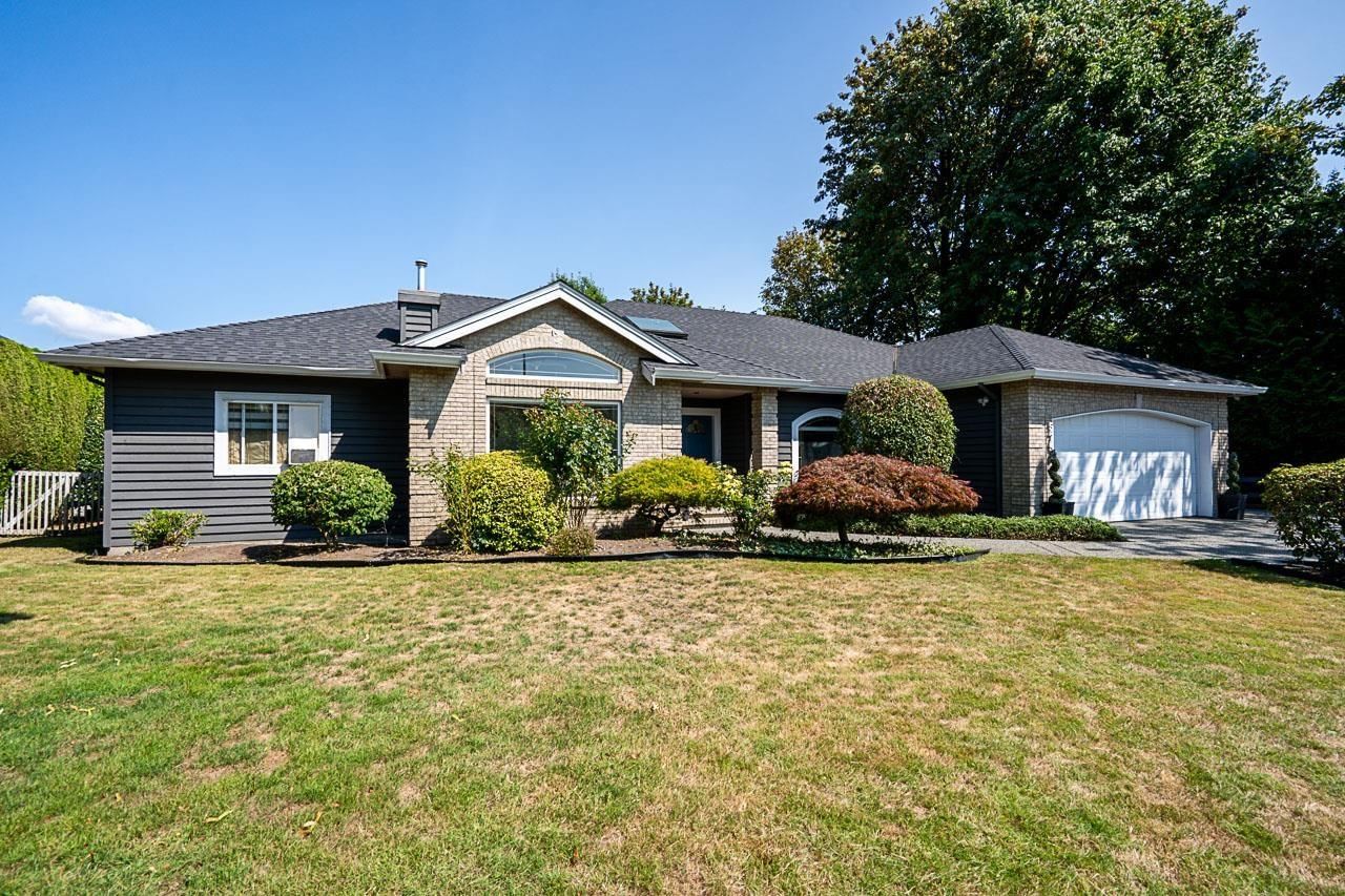 5758 KETTLE Crescent West, Surrey, British Columbia V3S 8R6