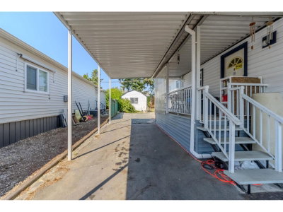 31313 LIVINGSTONE Avenue | Abbotsford British Columbia | Slide Image Four