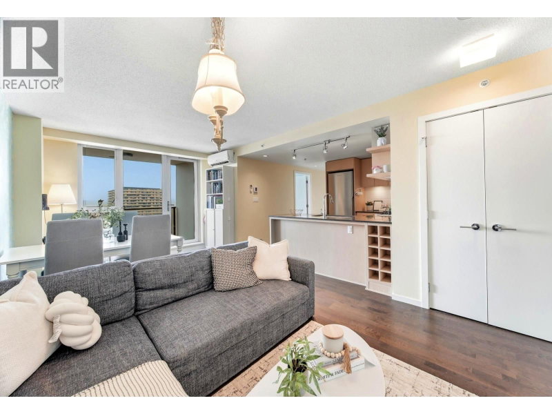 7888 ACKROYD Road Richmond British Columbia, V6X 0M9 - 2 Bedrooms Condo For Sale