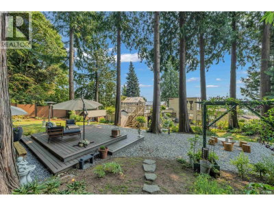 1315 TYROL Road | West Vancouver British Columbia | Slide Image Thirty-seven