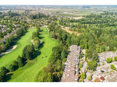 3355 MORGAN CREEK Way | Surrey British Columbia | Slide Image Thirty