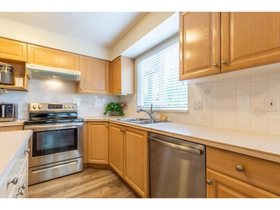 13888 70 Avenue | Surrey British Columbia | Slide Image Thirteen