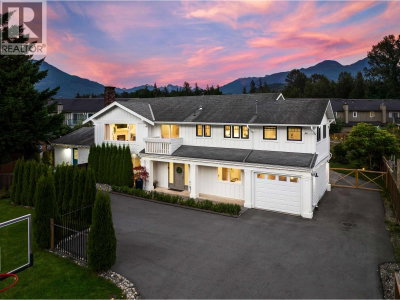 39726 GOVERNMENT Road | Squamish British Columbia | Slide Image Eight