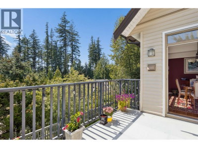 2200 PANORAMA Drive | Port Moody British Columbia | Slide Image Eleven