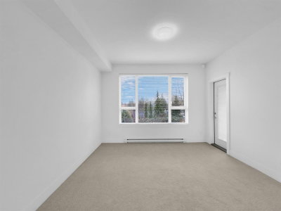 9983 BARNSTON Drive East | Surrey British Columbia | Slide Image Sixteen