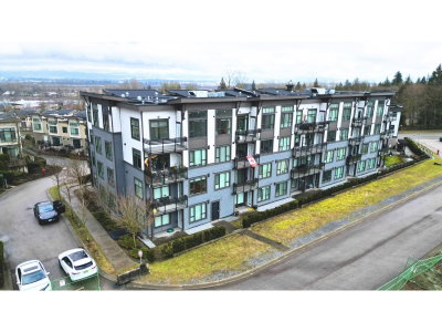 9983 BARNSTON Drive East | Surrey British Columbia | Slide Image Thirty