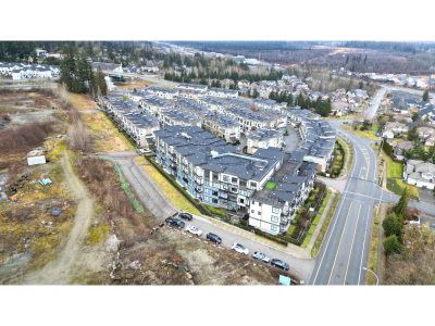 9983 BARNSTON Drive East | Surrey British Columbia | Slide Image Thirty-one