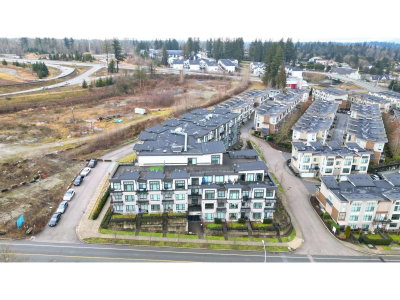 9983 BARNSTON Drive East | Surrey British Columbia | Slide Image Thirty-two