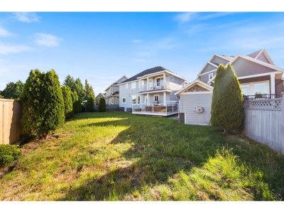 17433 1 Avenue | Surrey British Columbia | Slide Image Eleven
