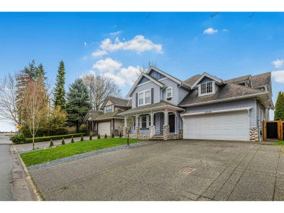 2755 BERNADOTTE Street | Abbotsford British Columbia | Slide Image Four