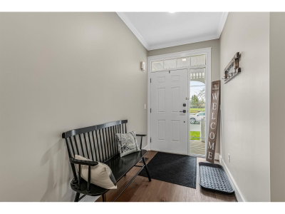 2755 BERNADOTTE Street | Abbotsford British Columbia | Slide Image Five