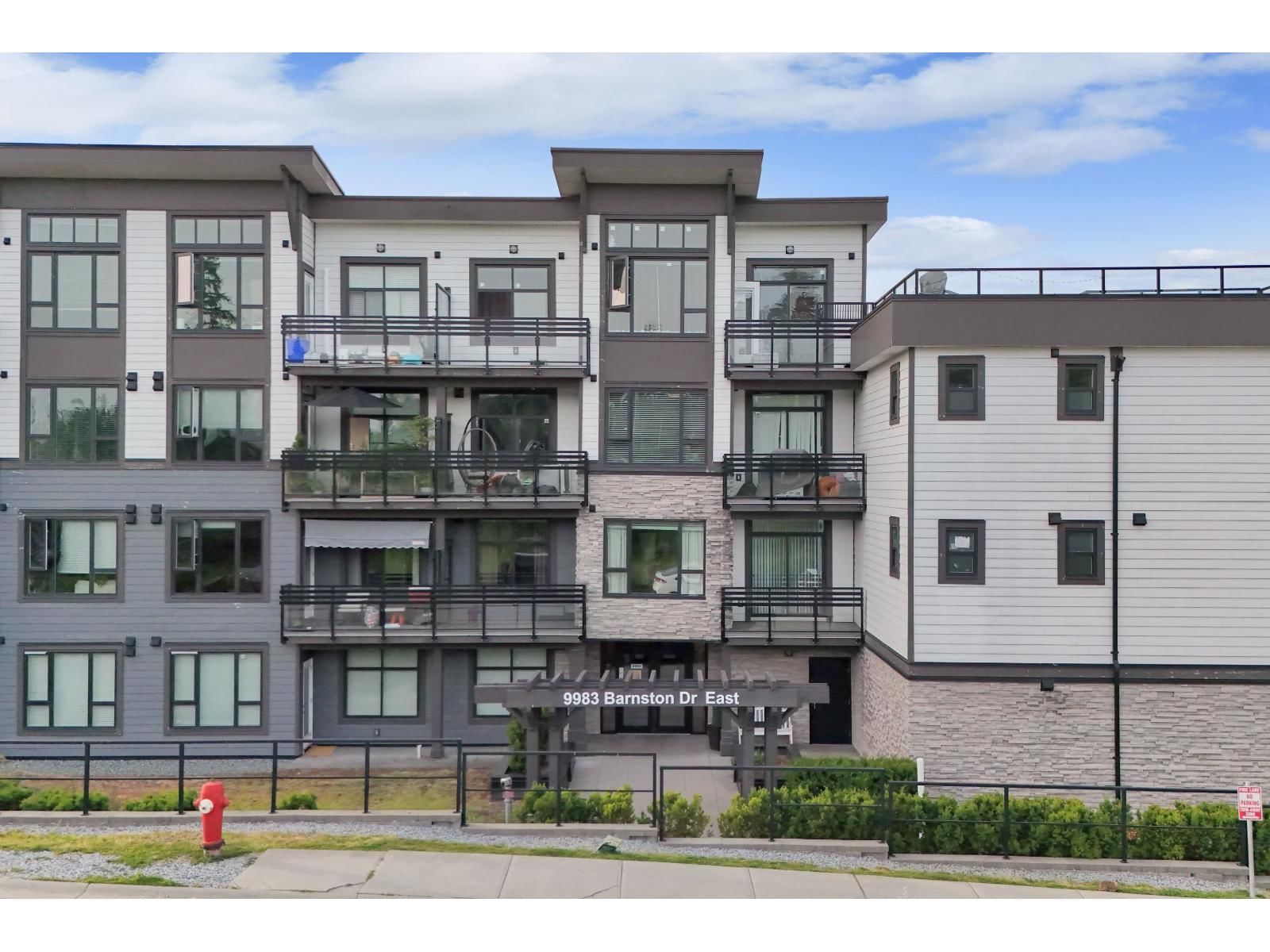 9983 BARNSTON Drive East, Surrey, British Columbia V4N 6T3