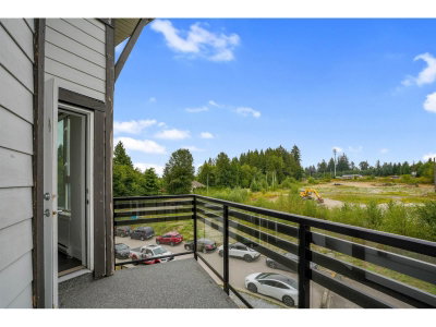 9983 BARNSTON Drive East | Surrey British Columbia | Slide Image Fifteen